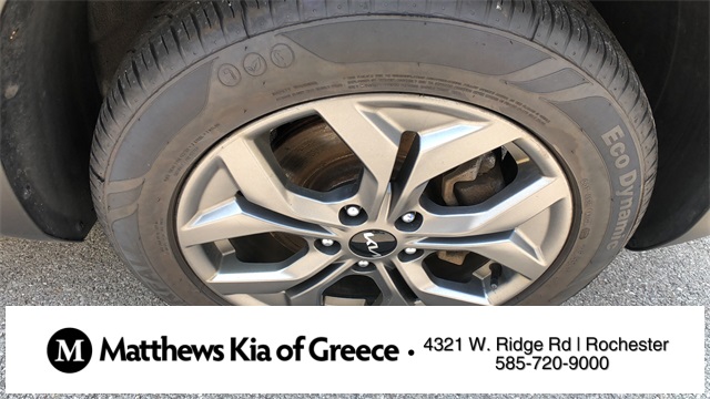 Vehicle image 10 of 34