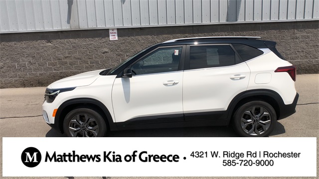 Vehicle image 8 of 34