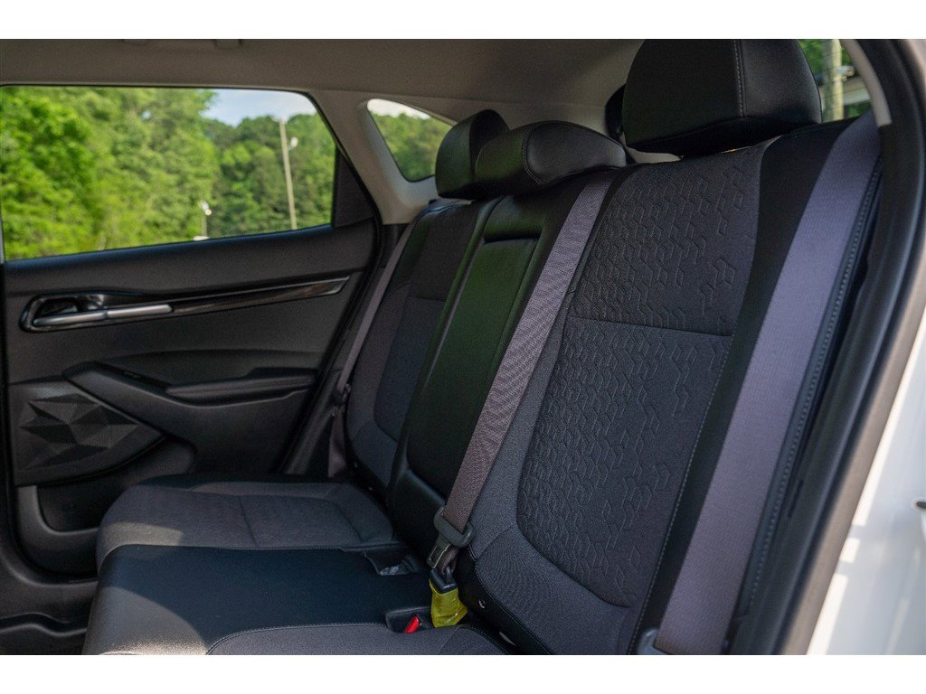 Vehicle image 15 of 41