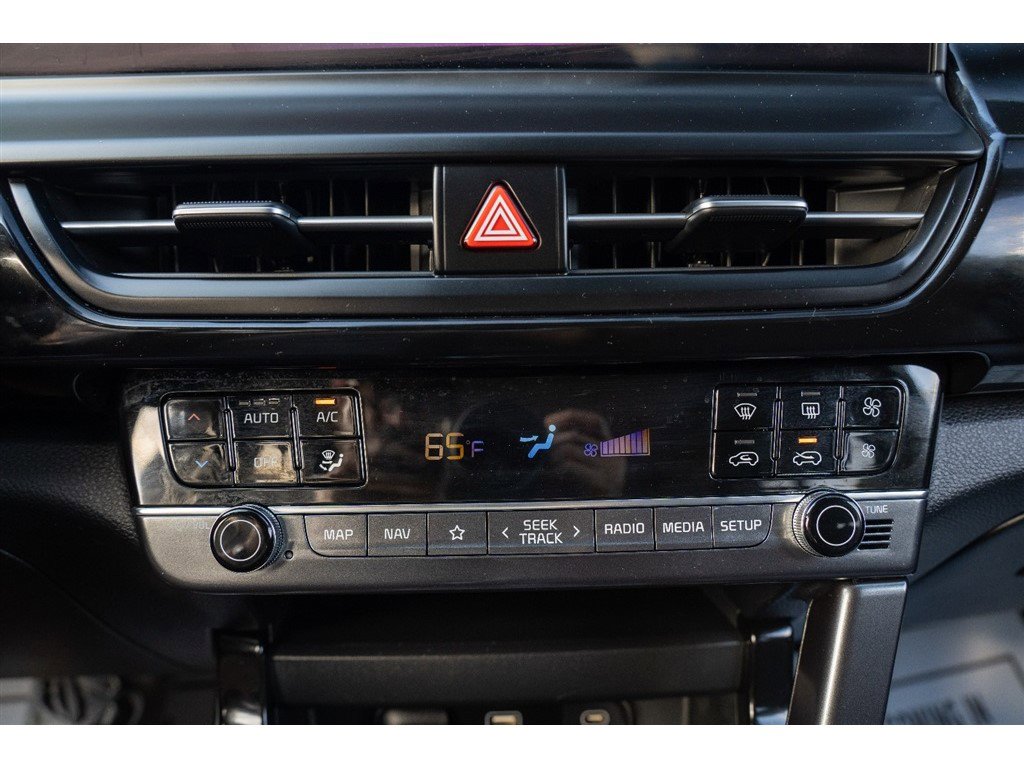 Vehicle image 34 of 41