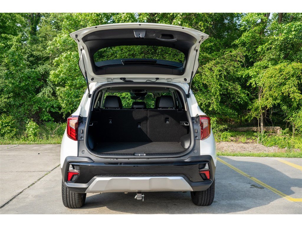 Vehicle image 11 of 41