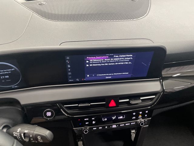 Vehicle image 15 of 33