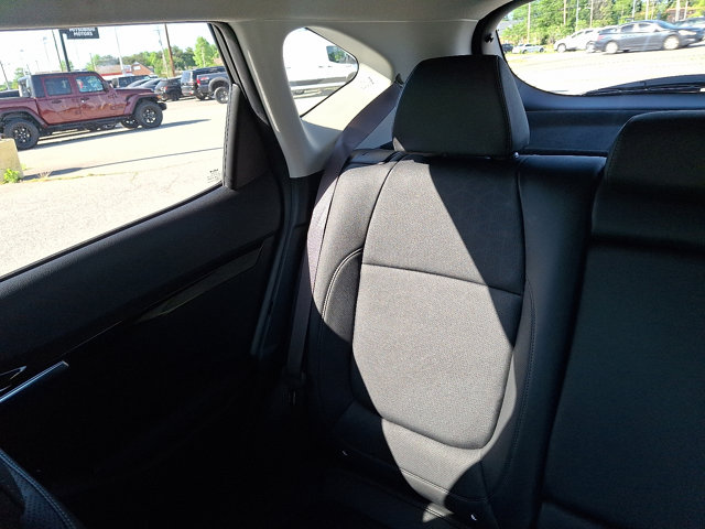 Vehicle image 18 of 31