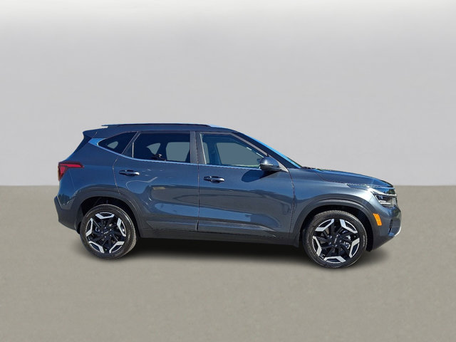 Vehicle image 6 of 31