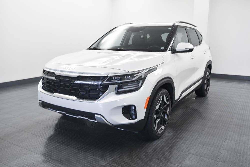 Vehicle image 1 of 25