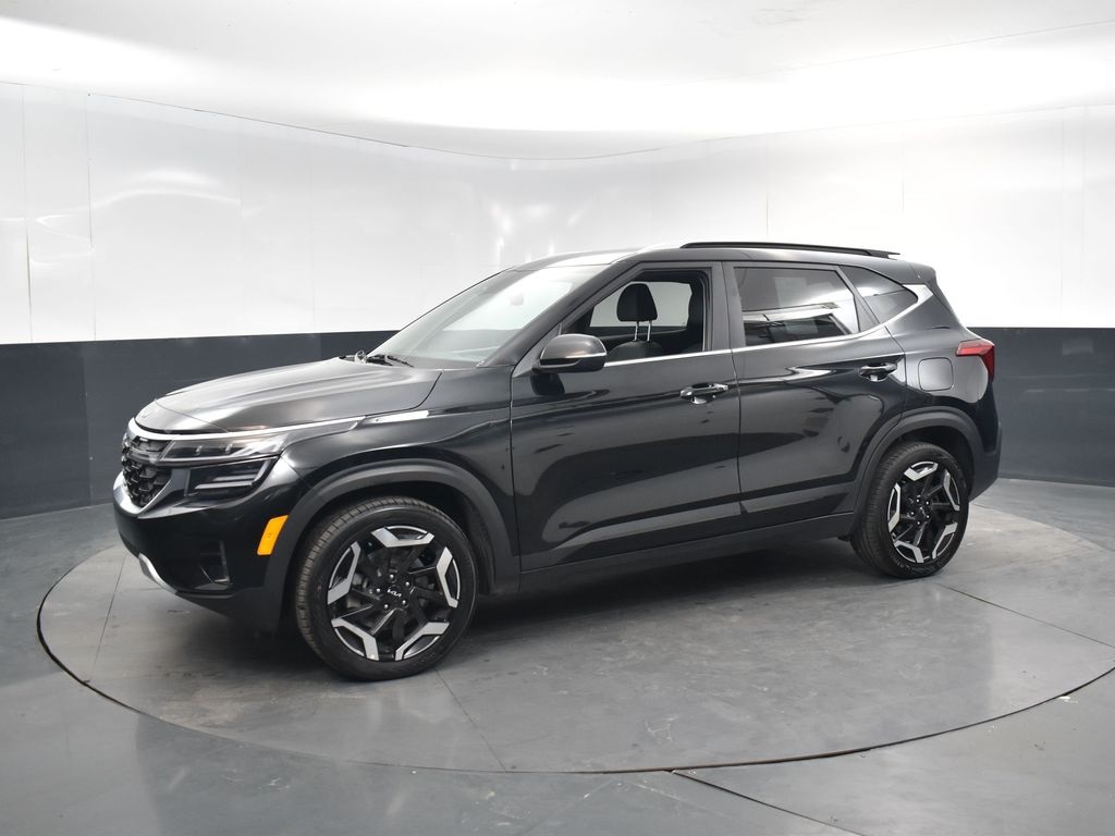 Vehicle image 4 of 30