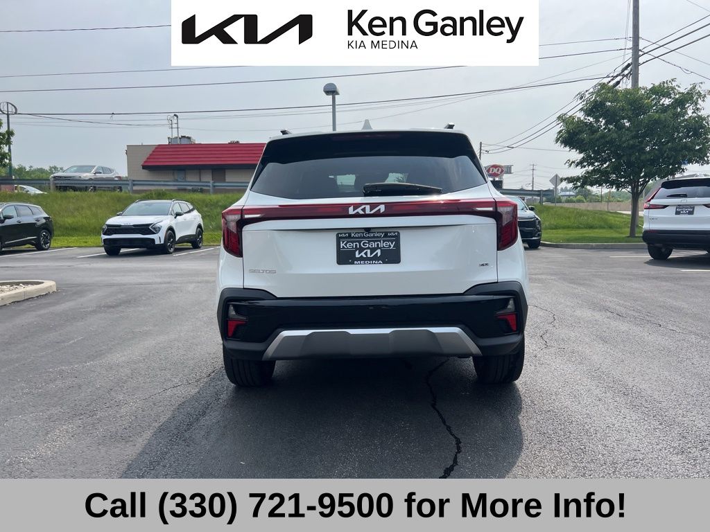 Vehicle image 18 of 69