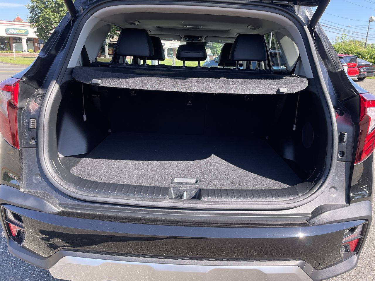 Vehicle image 12 of 22