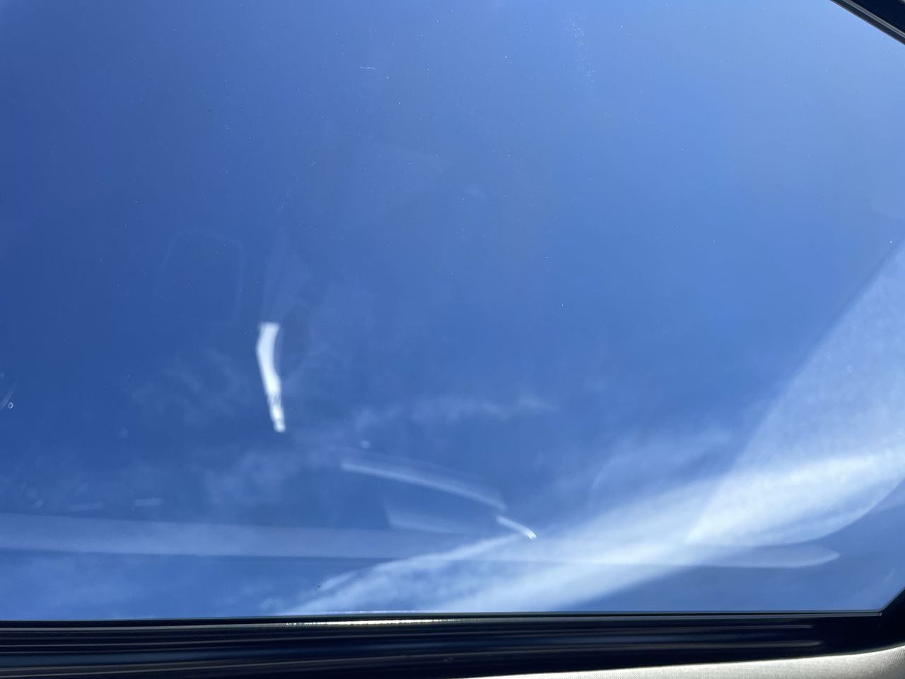 Vehicle image 16 of 22