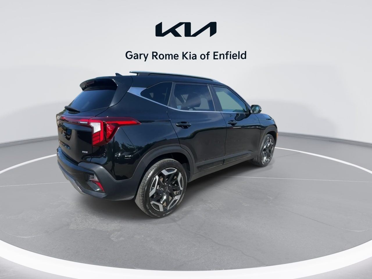 Vehicle image 6 of 22