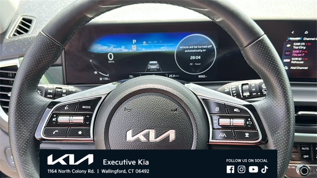 Vehicle image 12 of 25