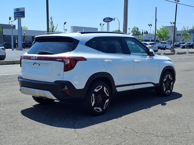 Vehicle image 4 of 31