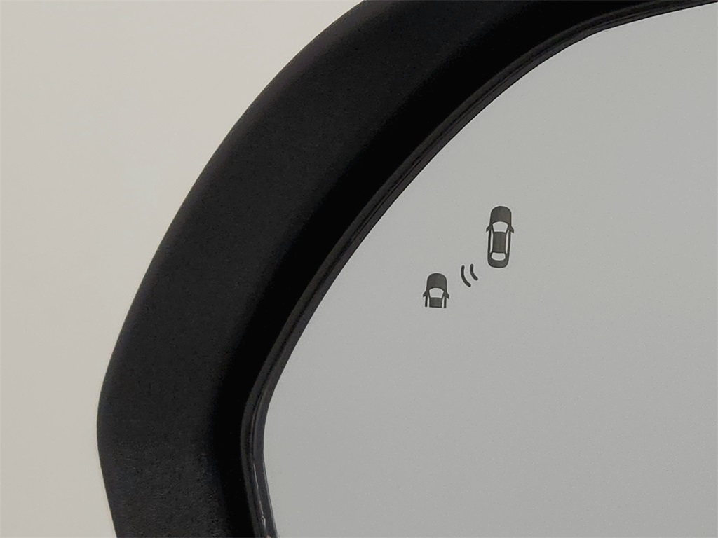Vehicle image 11 of 29