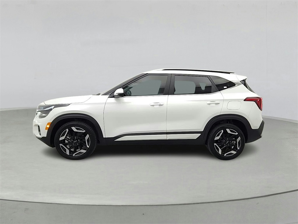 Vehicle image 8 of 29