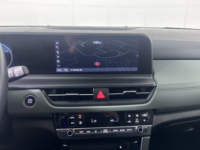 Vehicle image 21 of 47
