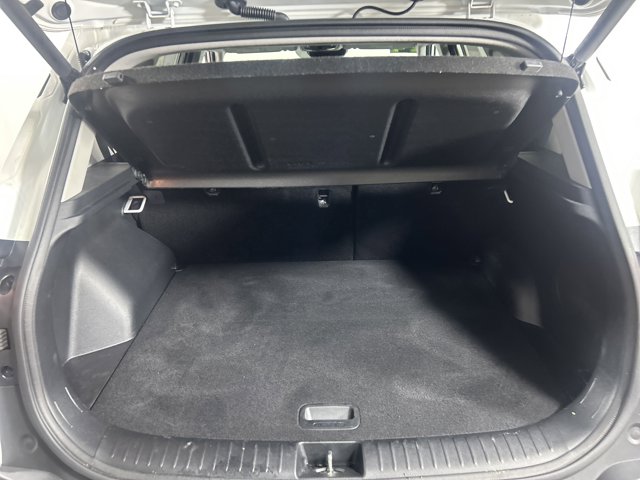 Vehicle image 15 of 47