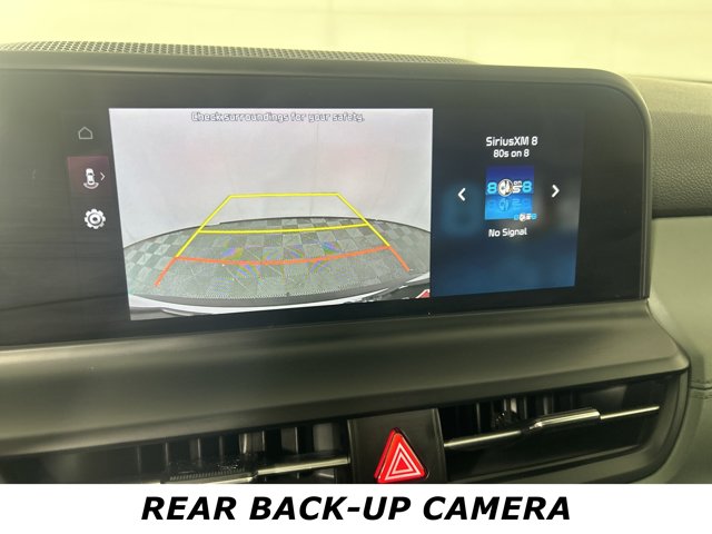 Vehicle image 10 of 47