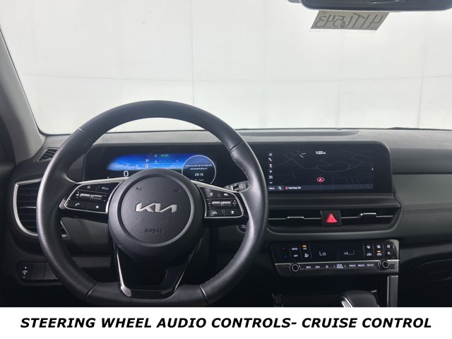 Vehicle image 12 of 47