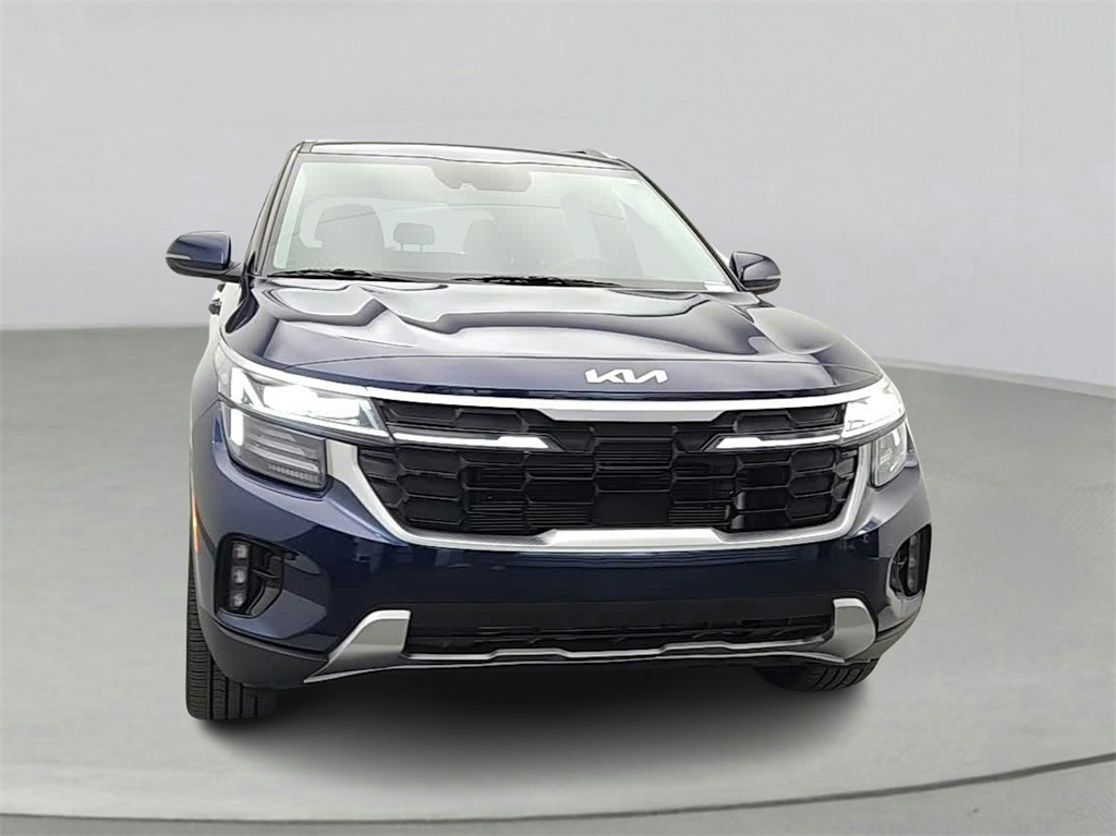 Vehicle image 2 of 38
