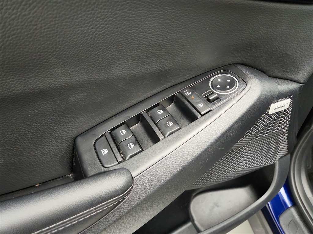 Vehicle image 20 of 38