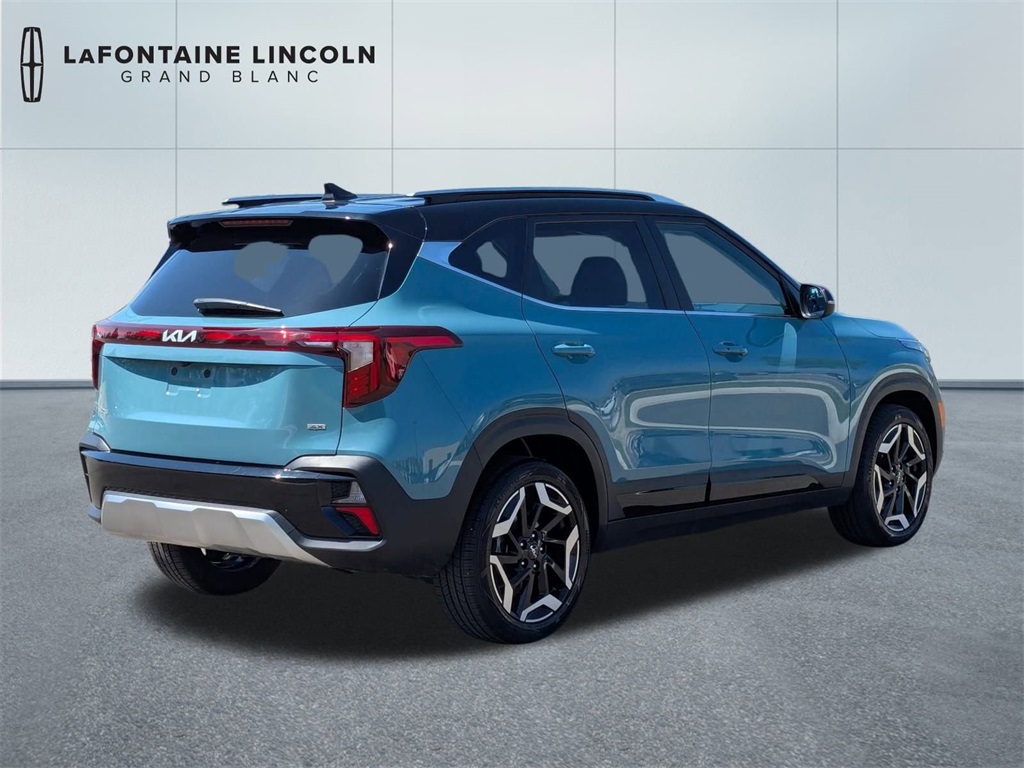 Vehicle image 5 of 38