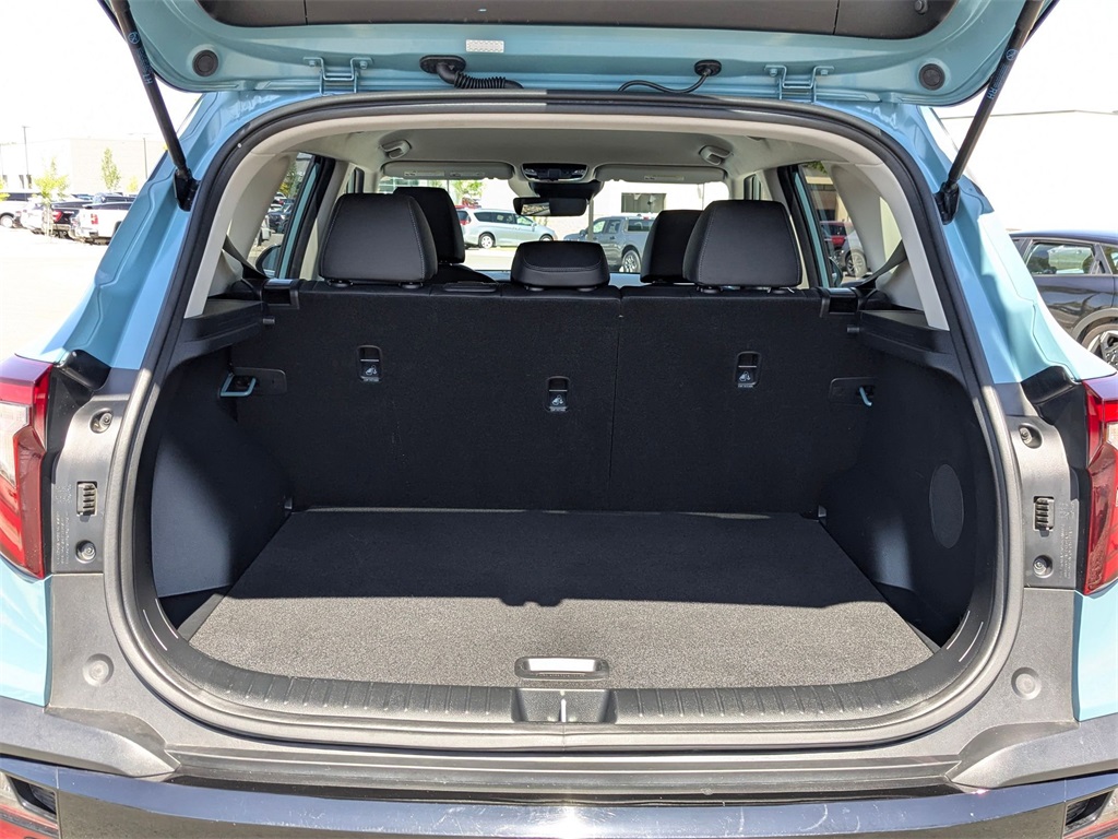 Vehicle image 11 of 38