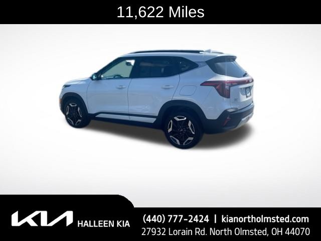 Vehicle image 4 of 18