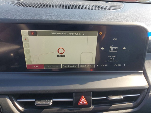 Vehicle image 15 of 32