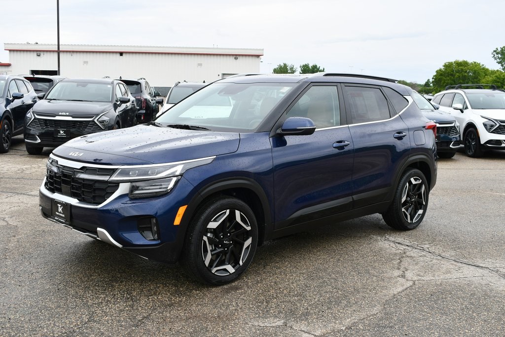 Vehicle image 2 of 30