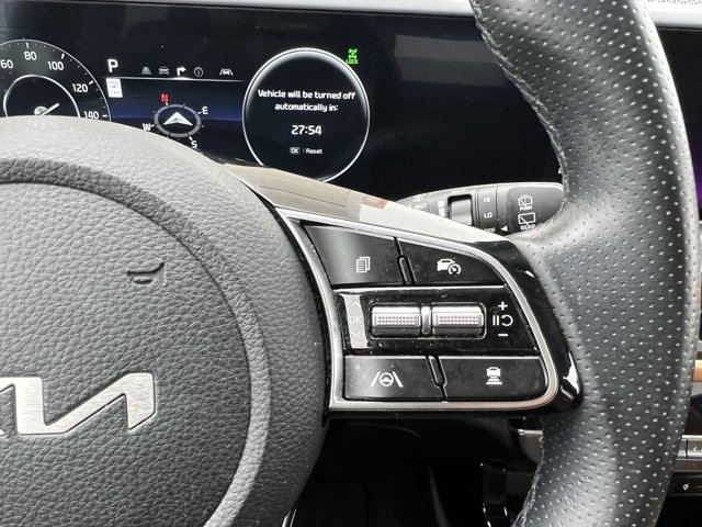 Vehicle image 22 of 29