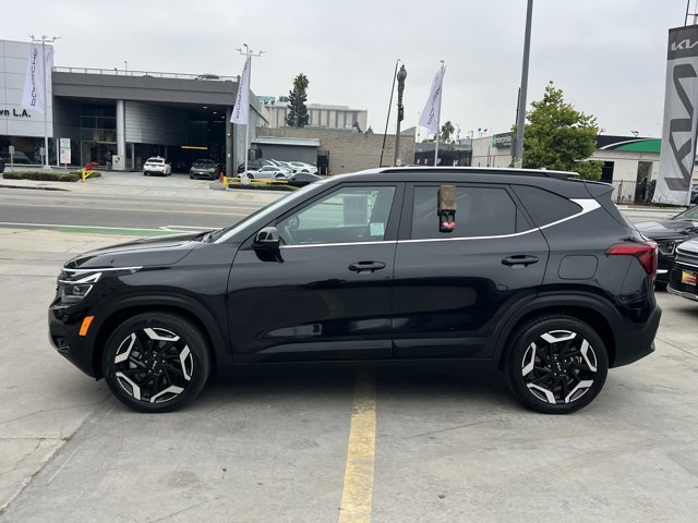 Vehicle image 9 of 29