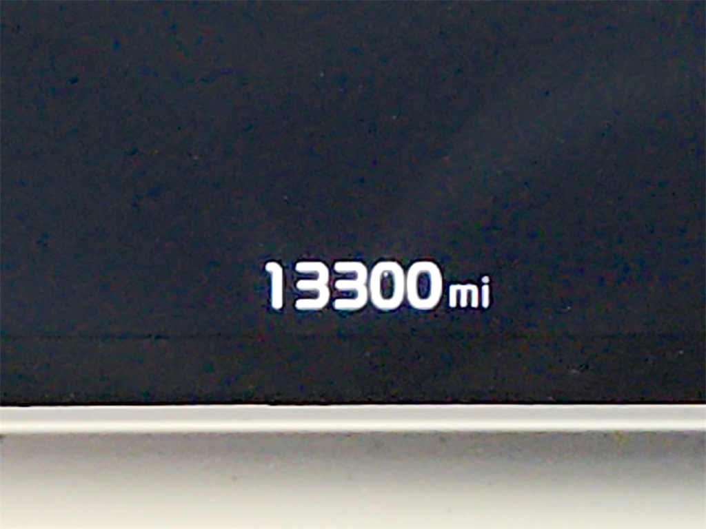 Vehicle image 12 of 37