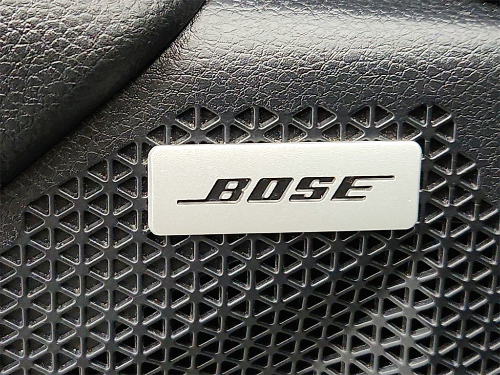 Vehicle image 20 of 37