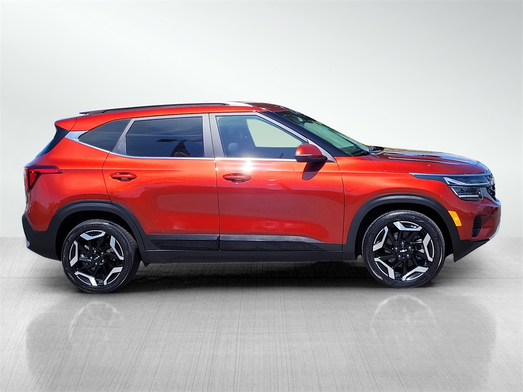 Vehicle image 5 of 34