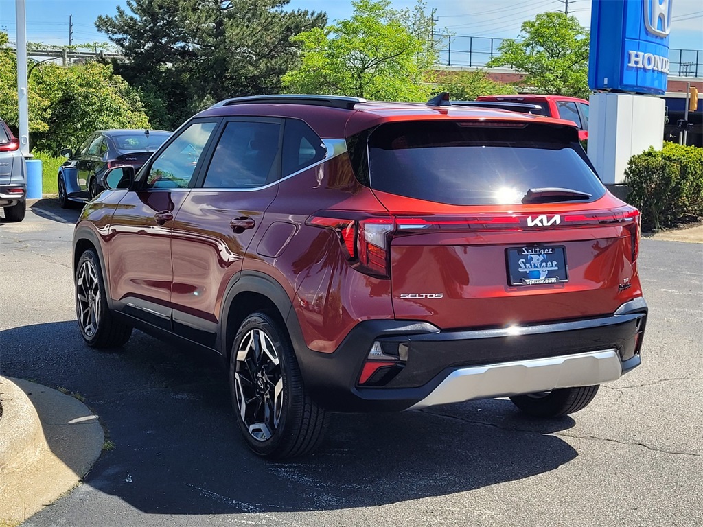 Vehicle image 8 of 34