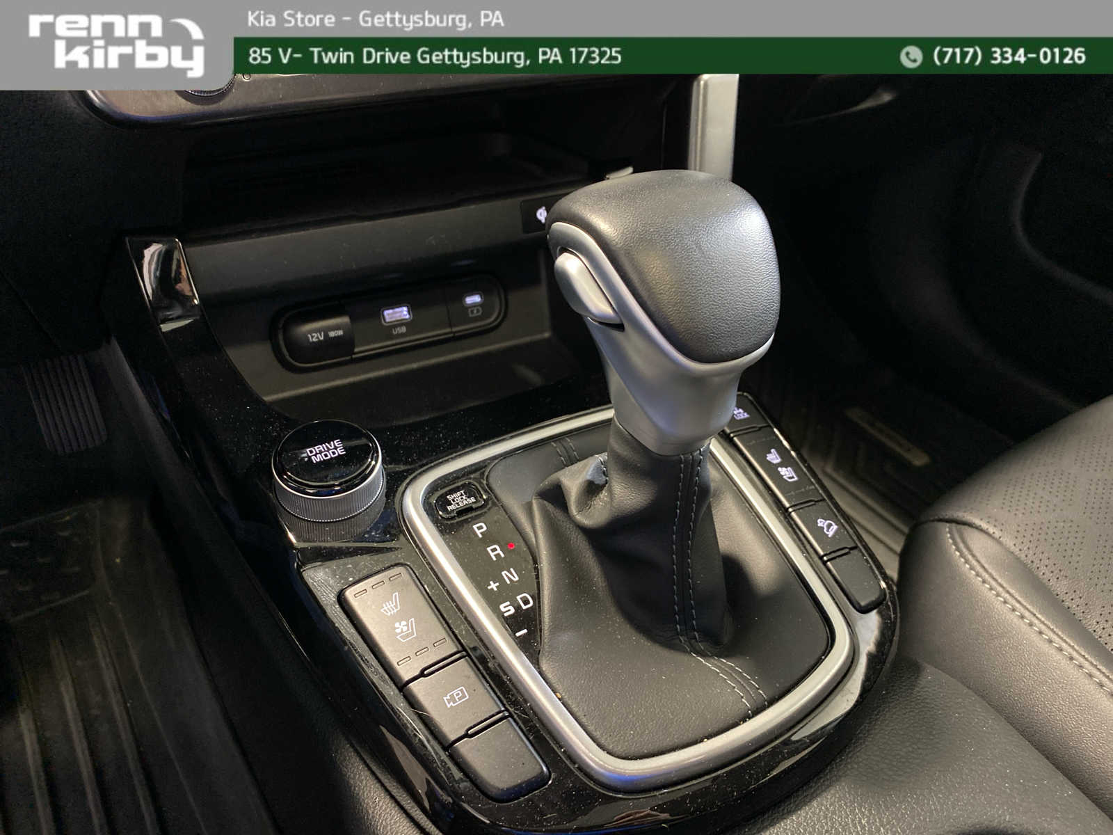 Vehicle image 14 of 41