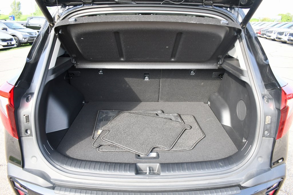 Vehicle image 11 of 31