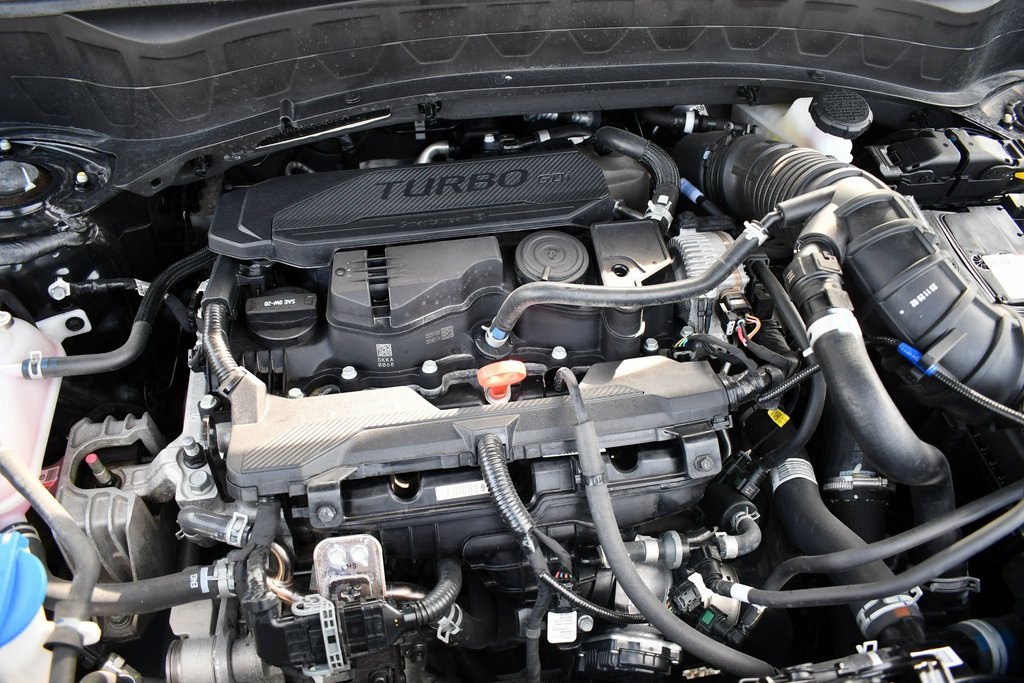 Vehicle image 12 of 31