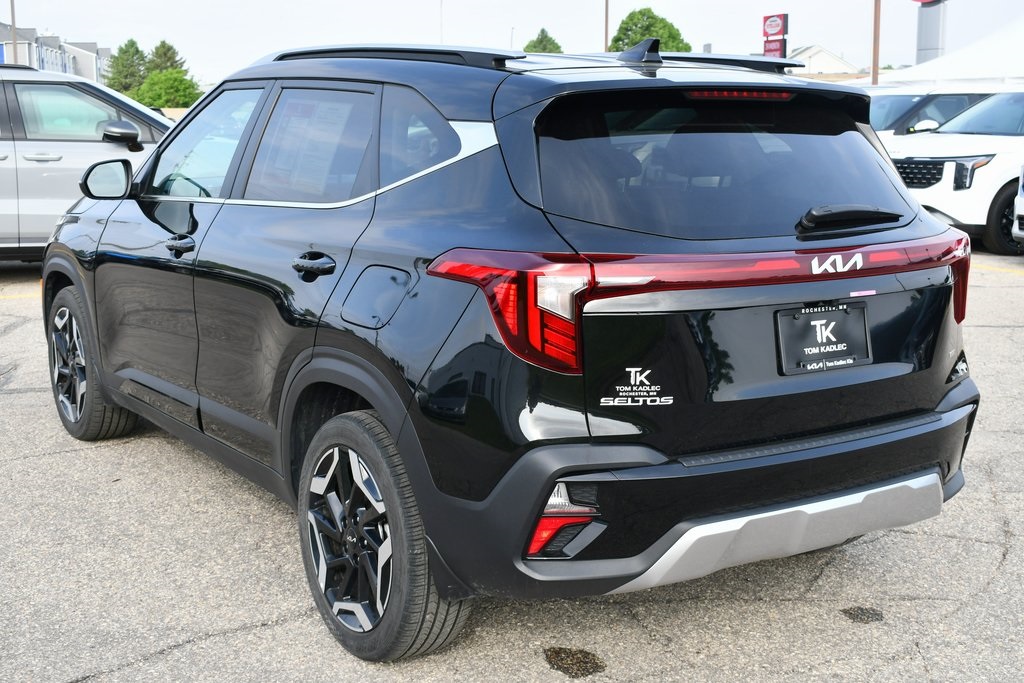 Vehicle image 8 of 31
