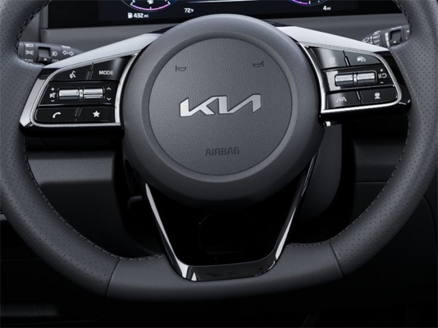 Vehicle image 22 of 27