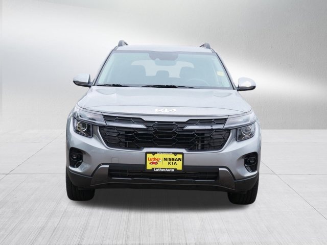 Vehicle image 2 of 43