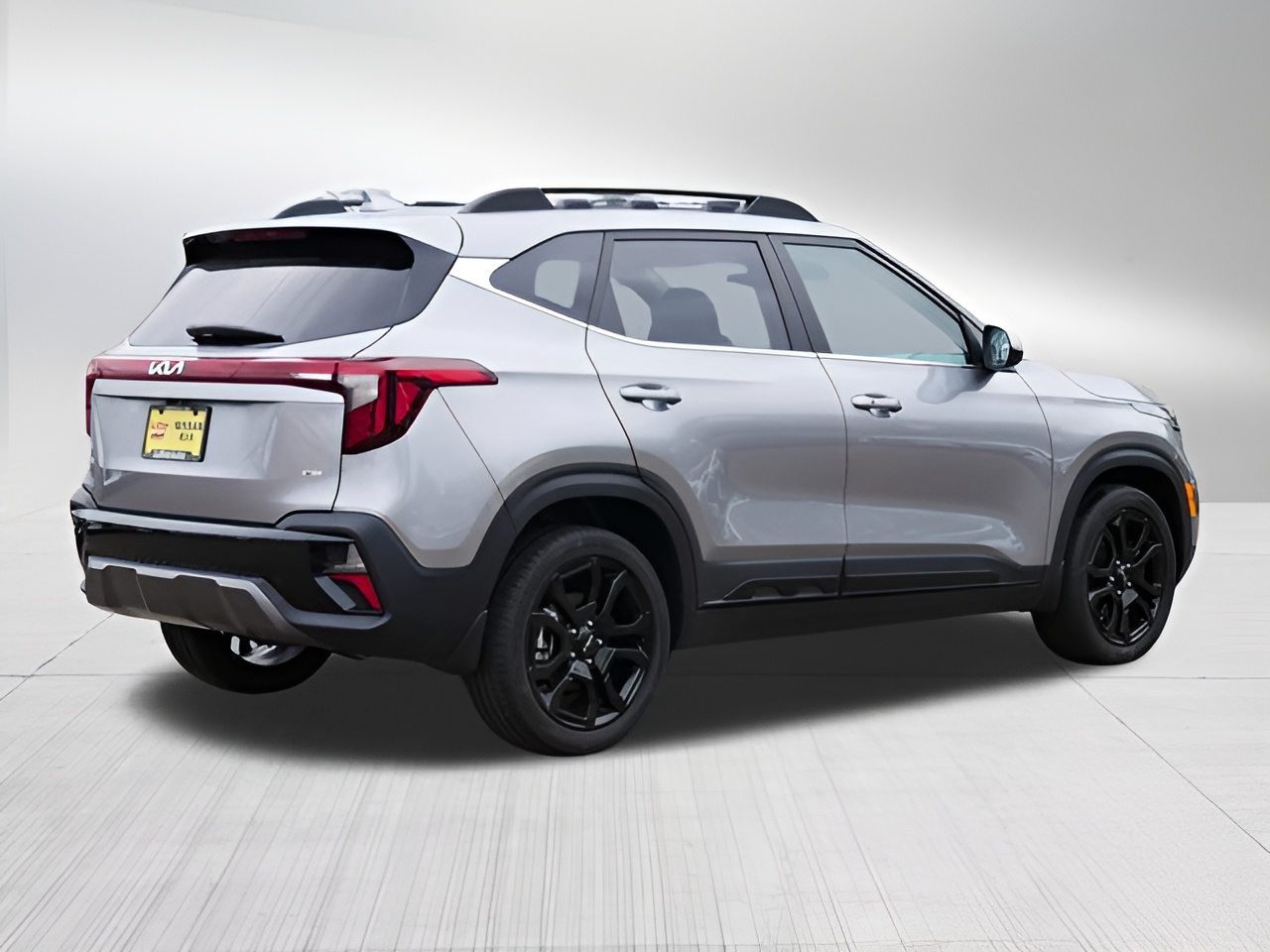 Vehicle image 40 of 43