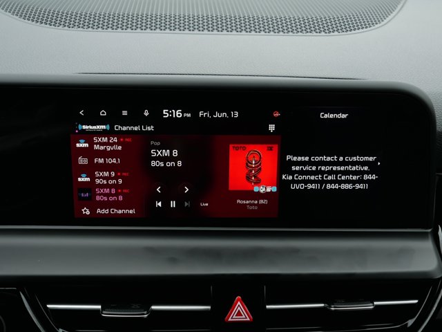 Vehicle image 22 of 43