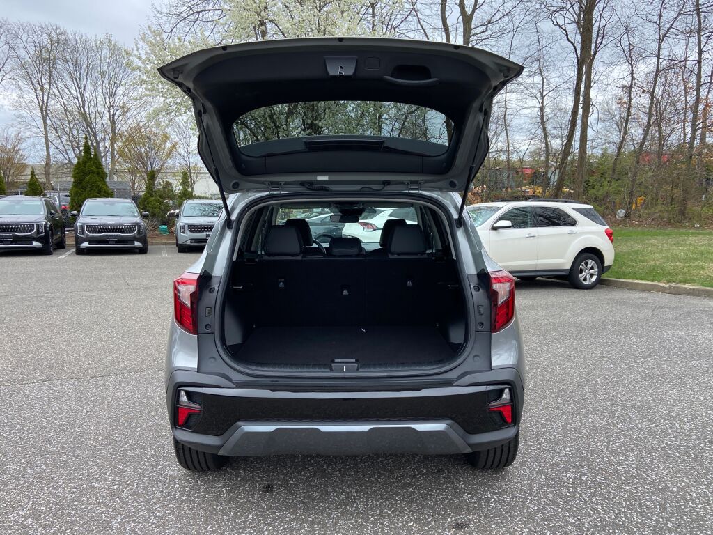 Vehicle image 29 of 30