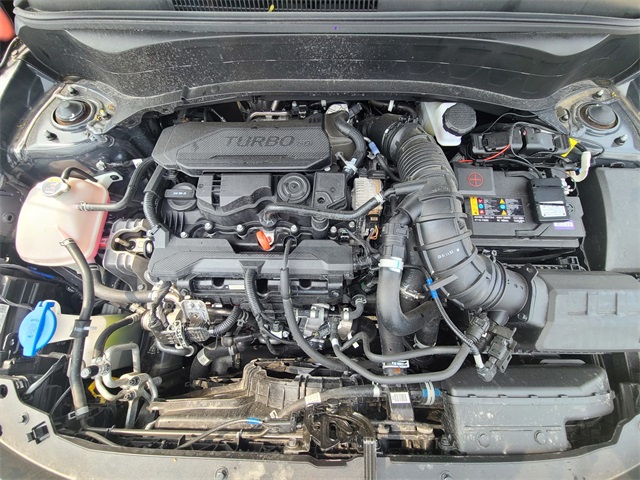 Vehicle image 40 of 50