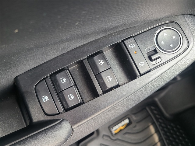 Vehicle image 35 of 50