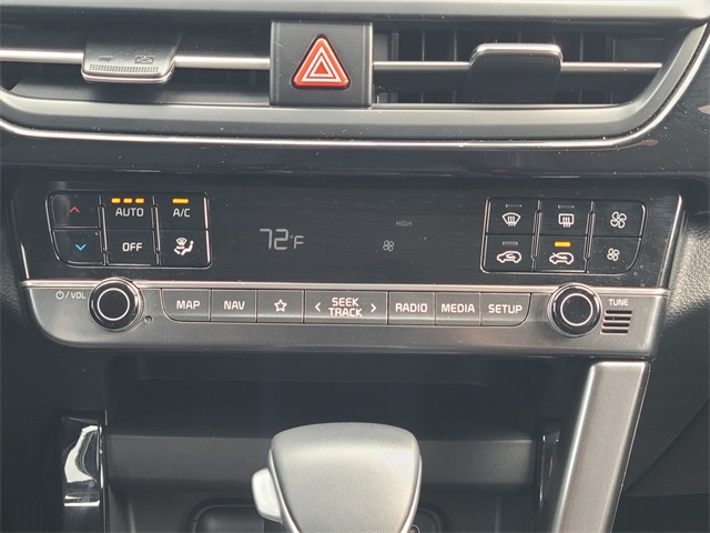 Vehicle image 24 of 50