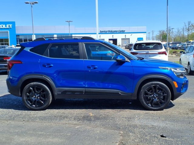 Vehicle image 5 of 27