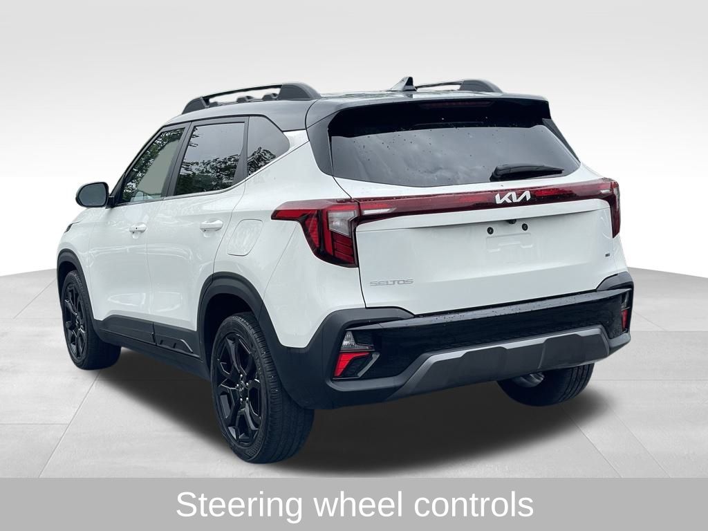 Vehicle image 5 of 34