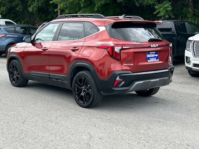Vehicle image 7 of 25
